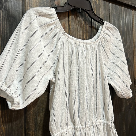 Nine West Peplum Top S Striped Stretch White Black Office Casual Minimalist Boho - Picture 2 of 9